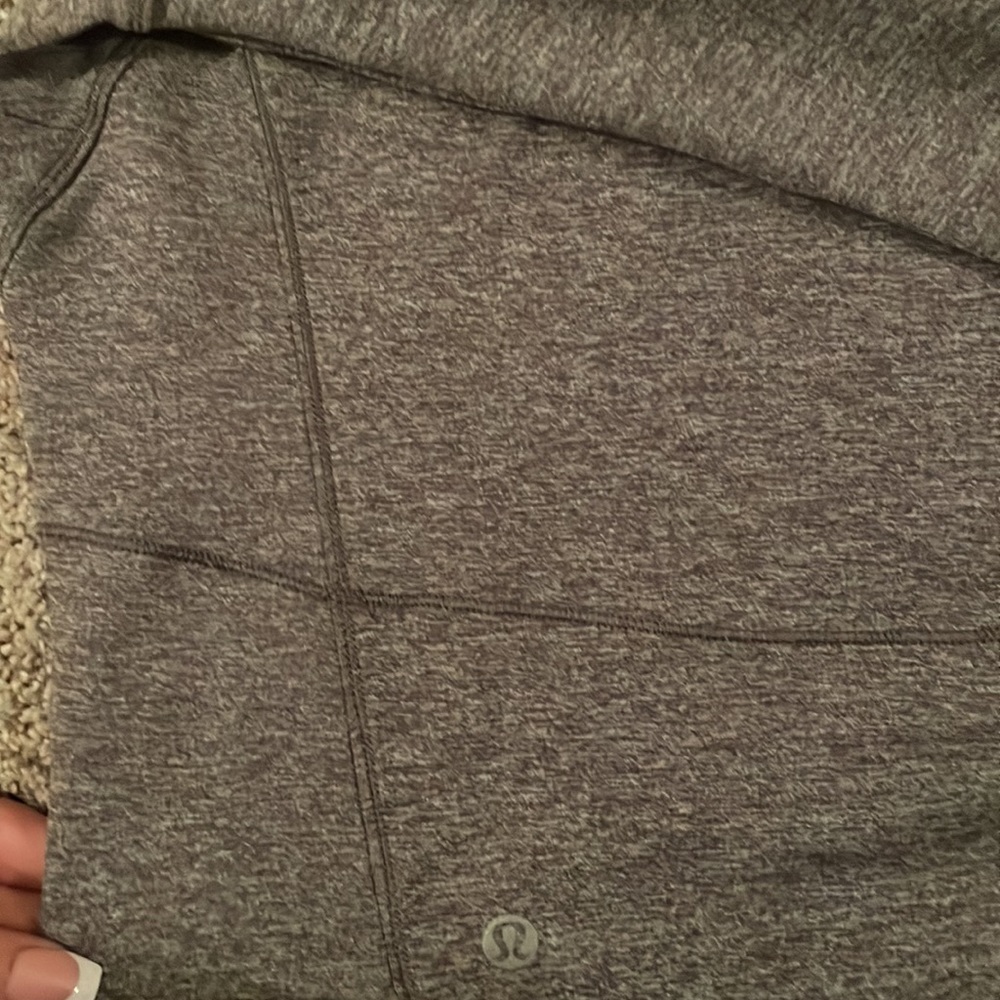 Lululemon Cropped Athletic Pullover - image 4